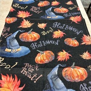 58-2. Halloween Themed Table Runner NWOT
